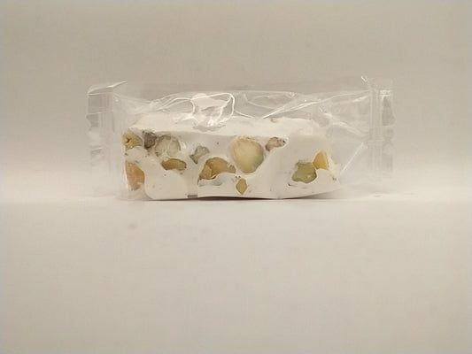 Soft Torrone Bites with Pistachio SINGLE