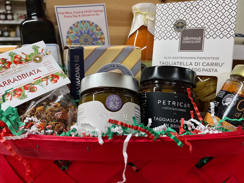 Best of Italy Gift Basket