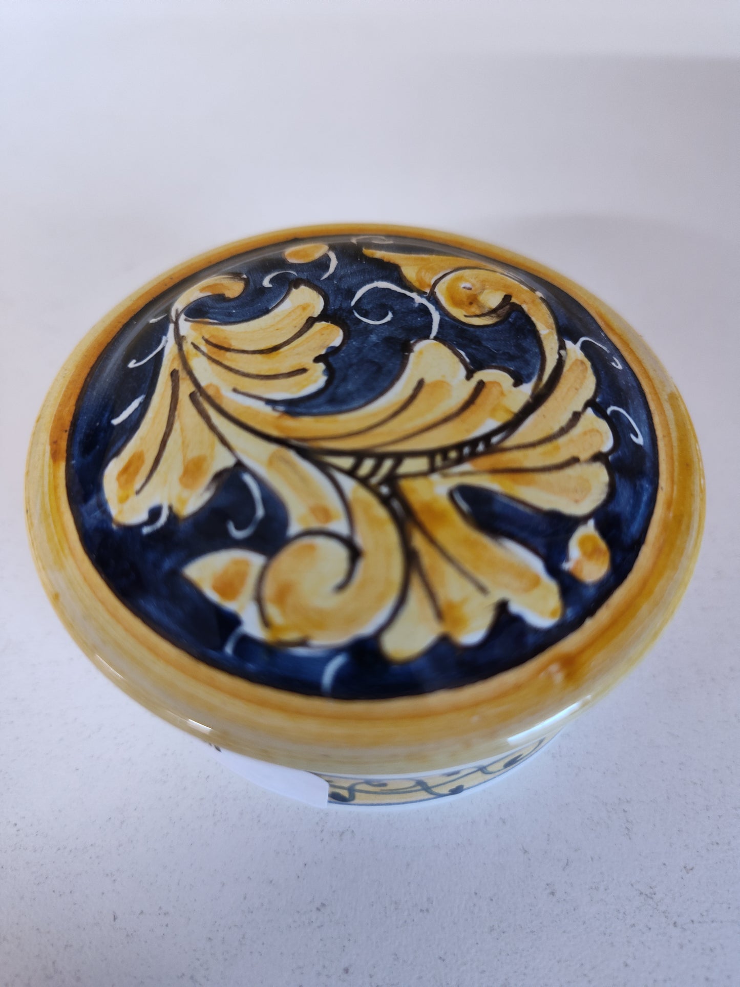 Box, 3 inch round