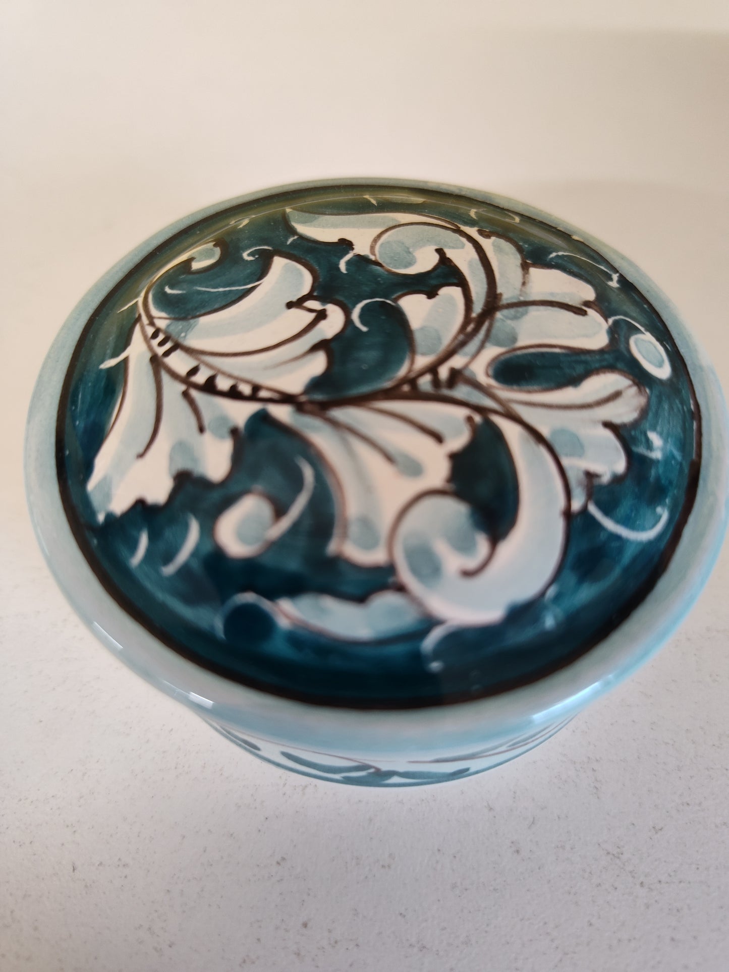 Box, 3 inch round