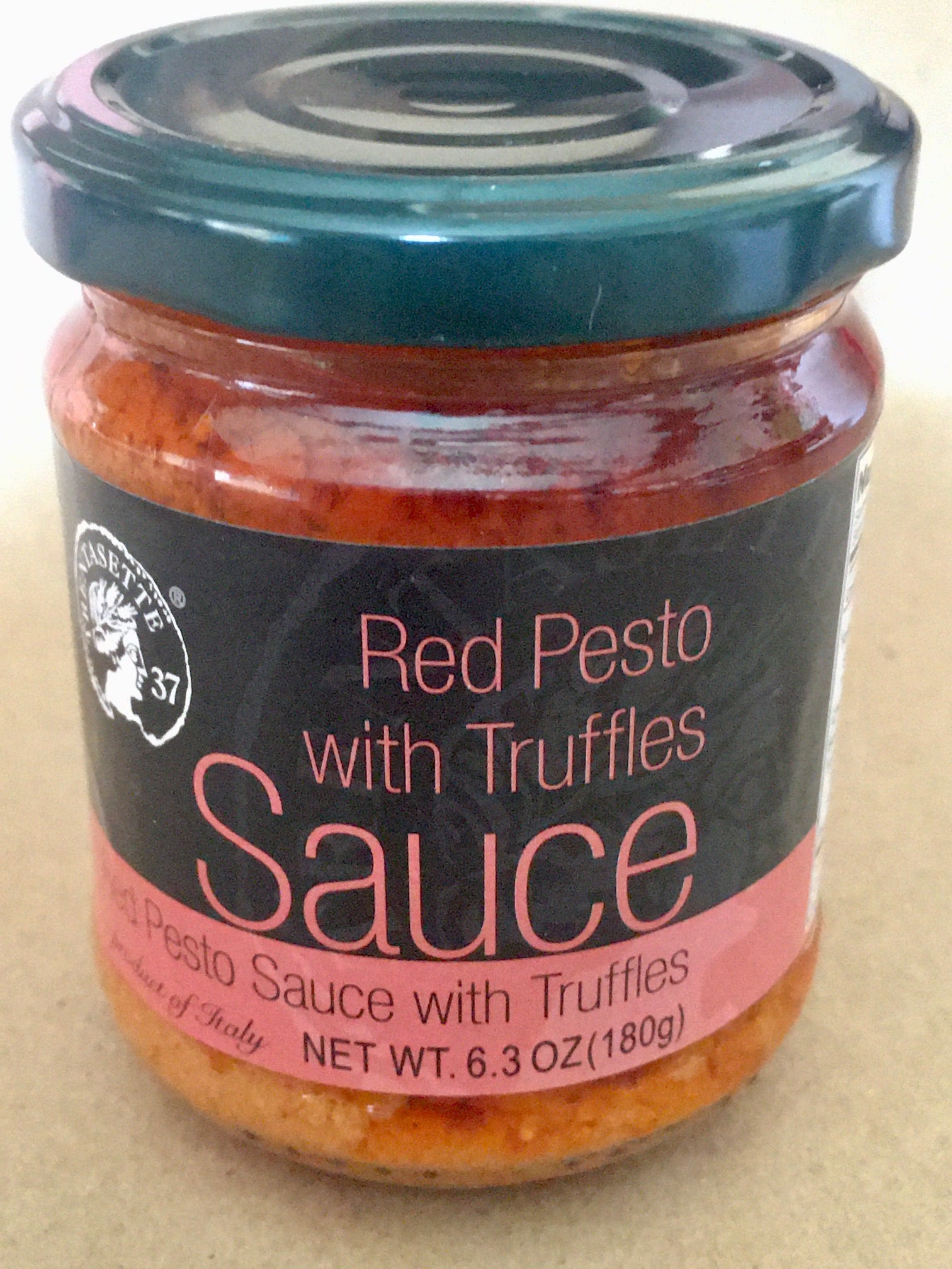 Red Pesto Sauce with Truffle